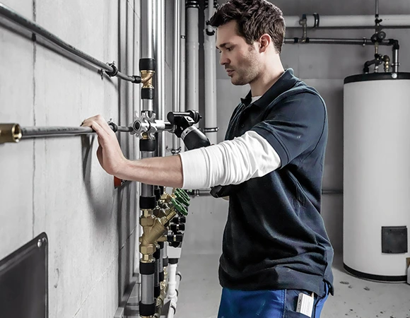 24/7 Commercial Plumber in Bloomfield, IN